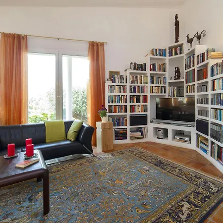 Marie By Interhome Vila *